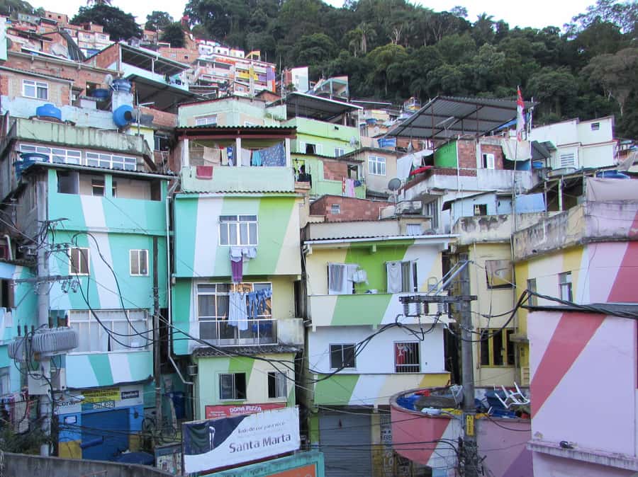 Favela Santa Marta: Walking Tour with local guide - Funicular or a Long Walk: What If the Cable Car Stops?