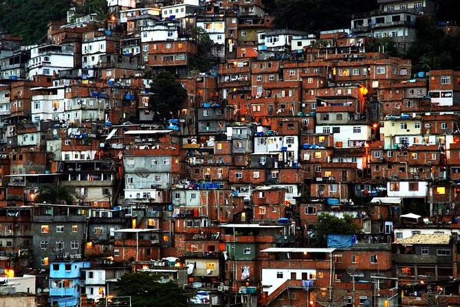 Favela Tour in Rio with Transfer service - The 4-hour rhythm: transfer, walk, and why timing can stretch