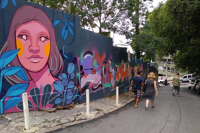 Favela Tour Rio de Janeiro - Vidigal Walking Tour by Russo Guide - Inside Vidigal: Sitiê Ecological Park, graffiti spots, and the Pope’s Chapel