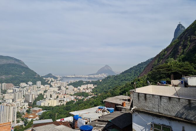 Favela tour Santa Marta with local guide - How hard is it, really? Walking time, stairs, and comfort