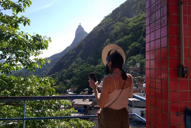 Favela Tour -The path of Michael Jackson in Rio - More Than a Photo Tour: Homes, Welcome Energy, and Respect