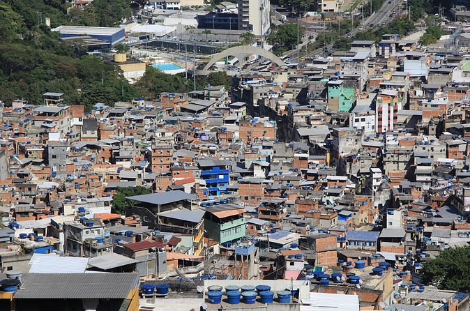 Favela Tours - What You Actually See Inside Rocinha (Beyond the Stereotypes)