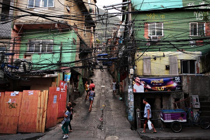 Favela Walking Tour in Rio de Janeiro - Rocinha on Foot: What You Actually See and Learn