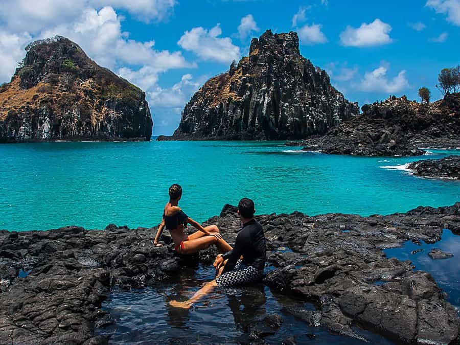 Fernando de Noronha: 7-Hour Island Adventure - Stop 4: Cacimba do Padre, Sea-Bath Breaks and Friendly Photo Angles