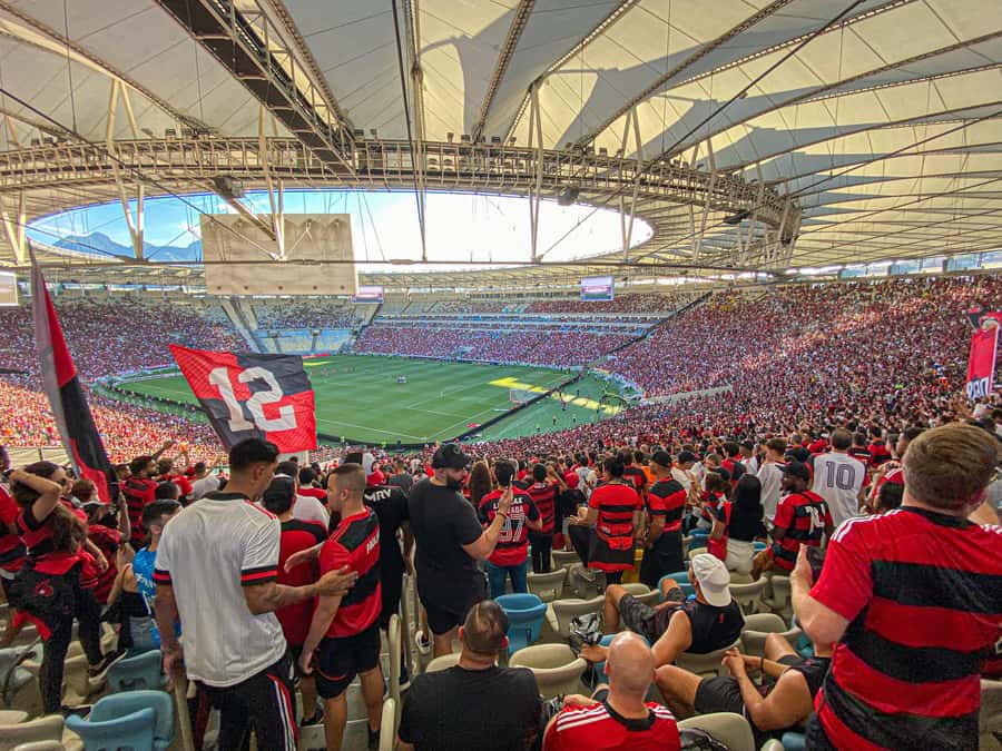 Flamengo Game Experience at the Maracanã Stadium - Copacabana meet-up and the pre-match bar with Flamengo energy