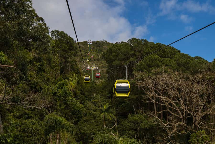 Florianópolis: Camboriu & Unipraias Park with Cable Car Ride - Unipraias cable cars plus Laranjeiras Beach: a great 10-hour plan