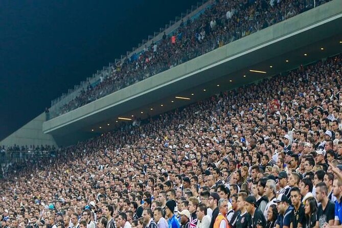 Football Match in São Paulo - Stadium Ticket, Transport & Guide - The walk and fan etiquette: what to do when the energy spikes