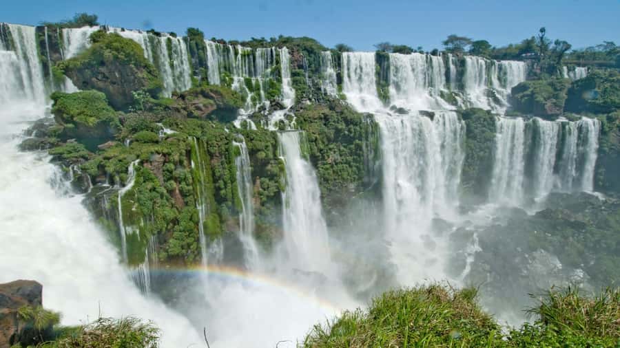 Foz do Iguaçu: Brazilian Side of the Falls + Bird Park - How the 6 Hours Actually Feel in Foz do Iguaçu