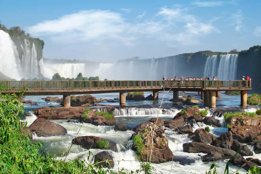 From Argentina: Iguazu Falls Brazil Side & Itaipu Dam - Border paperwork reality: visa rules for Brazil starting April 10, 2025