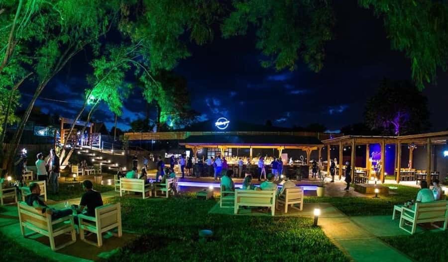 From Foz do Iguaçu: Puerto Iguazu Night Tour - Who should book this night tour (and who should skip it)
