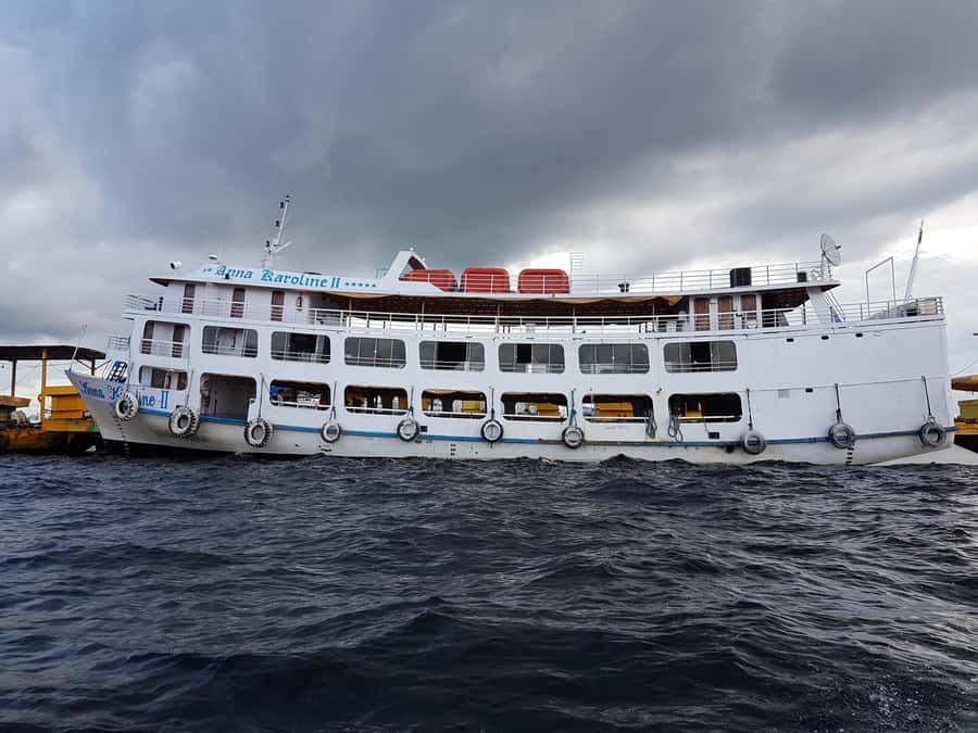 From Manaus: 3 or 4-Day Rio Negro & Anavilhanas River Cruise - A traditional boat, not a cruise ship: what your “room” looks like