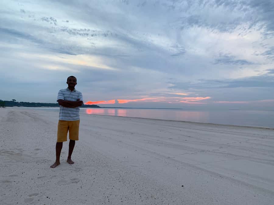 From Manaus: One-Day Amazon Jungle Experience - Piranha fishing and flooded forest rides toward sunset