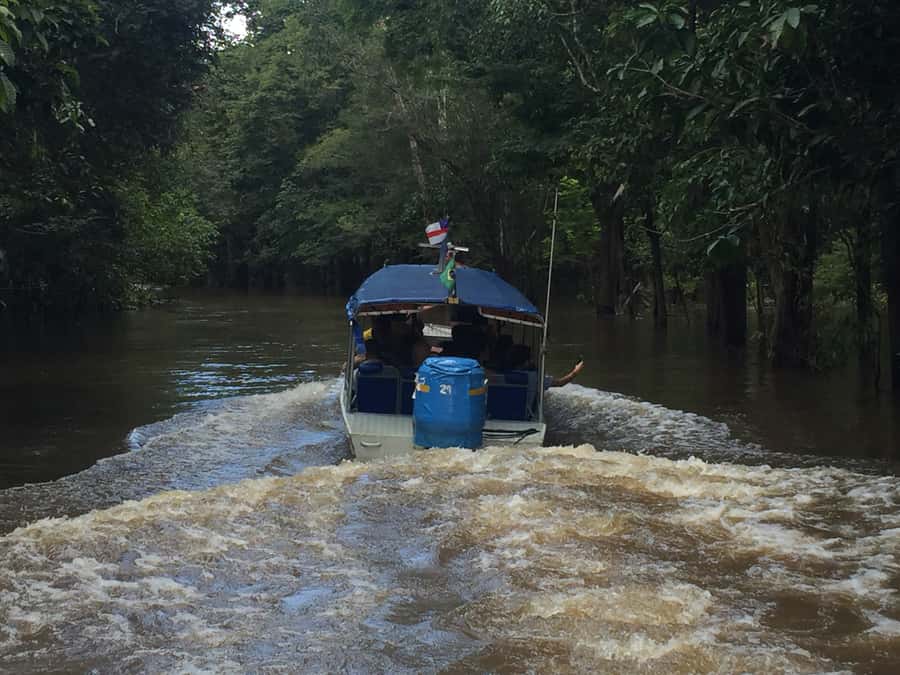 From Manuas: Full-Day River Tour - What to Bring: Swimwear, Sun Protection, and Wet-Boat Reality