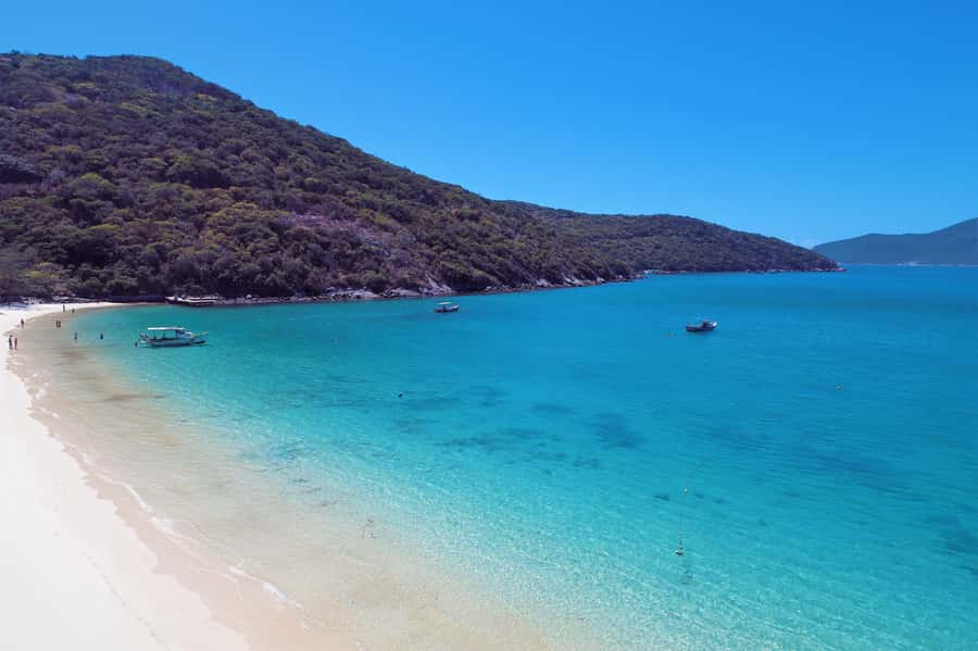 From Rio: Arraial do Cabo Day Trip with Boat Tour - Lunch choices, and what optional really means for your budget
