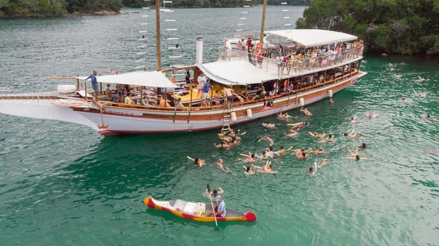 From Rio de Janeiro: Angra dos Reis & Ilha Grande Day Tour - Getting to Angra: pickups from Ipanema, Copacabana, or Leblon
