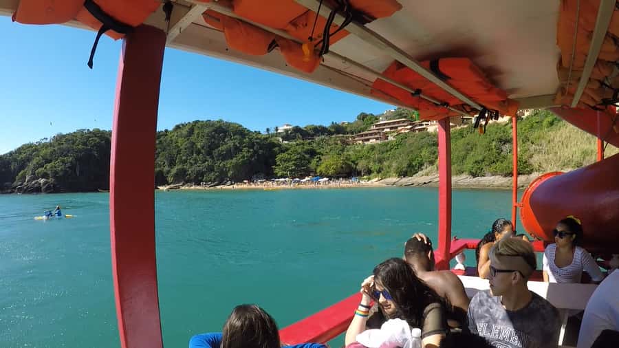 From Rio de Janeiro: Búzios Full-Day Boat Tour - Boarding the schooner, loud music, and what the boat can and cannot do
