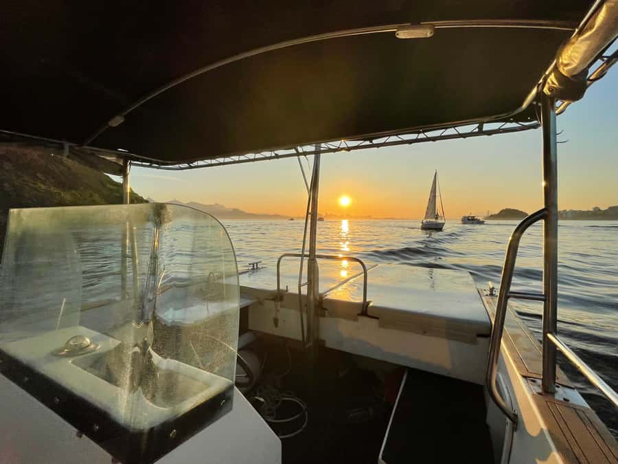 From Rio de Janeiro: Private Speedboat Tour - Drinks and Snacks: How to Plan Your Bring-Your-Own Picnic