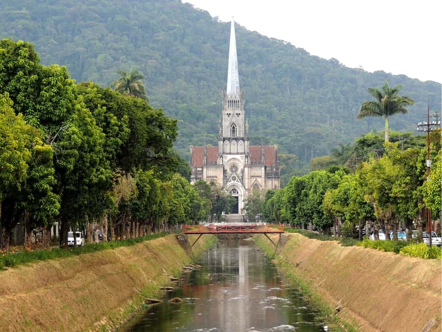 From Rio: Full-Day Tour to The Imperial City of Petrópolis - How a 10-hour Petrópolis day fits with Rio