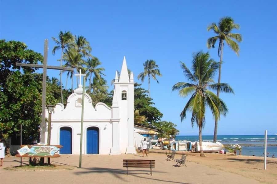 From Salvador: Tour to Praia do Forte and Guarajuba - Praia do Forte at 10:30: Fishing Village Strolls and Projeto Tamar Sea-Turtle Work