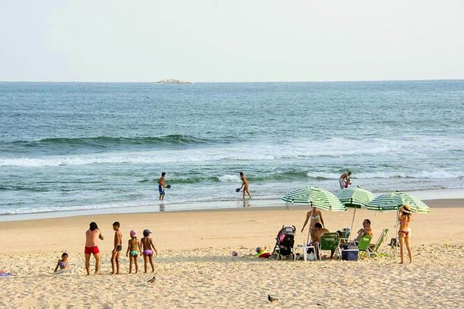 Full Day Private Beach Tour Santos & Guarujá - Combine Culture, History & Beach - Guarujá: 4 hours of beachfront freedom, food, and rentals