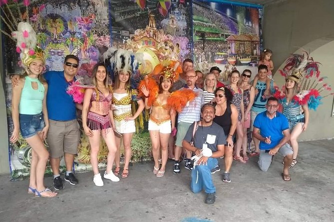 Full day sightseeing Rio de Janeiro - Maracanã stadium from the outside, how to use the moment