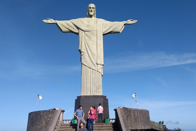 Full Day Tour in Rio de Janeiro - Pão de Açúcar by cable car, then the views you came for