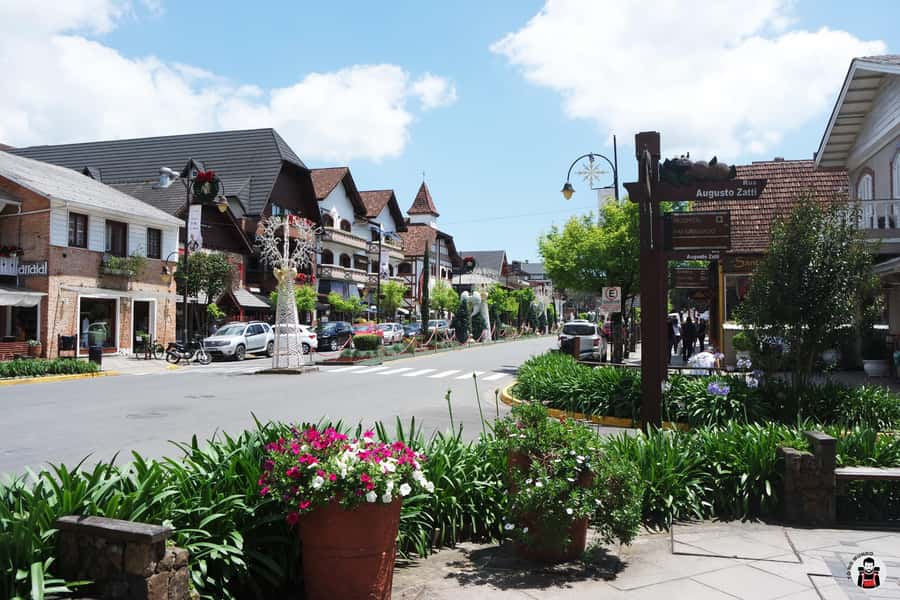 Gramado and Canela private trip with English speaking guide - Your guide experience: English support, friendly pacing, and real flexibility