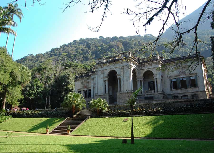 Green Rio: Guided Tour of Botanical Garden and Lage Park - Parque Lage: where English-style gardens meet forest trails