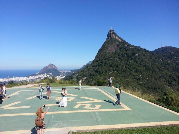 Guided Tour to Favela Santa Marta - Why Santa Marta with a resident guide feels real