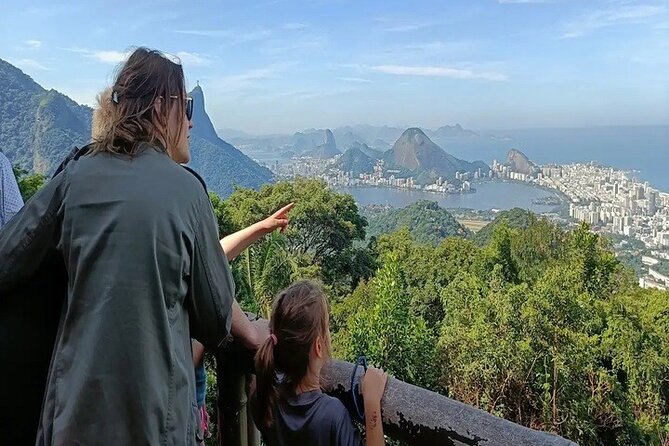 Half-Day Jeep Tour in Rio's Tijuca Rainforest and Scenic - Stop 2, Parque Florestal da Tijuca: The 690-Meter Viewpoint Walk