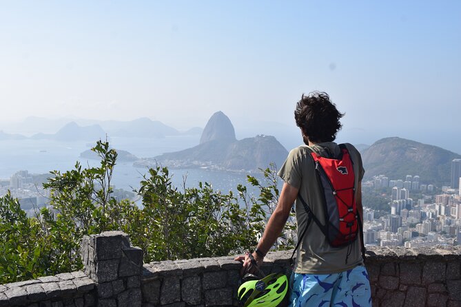 Half Day Private E-Bike Tour in Rio - Copacabana and Botafogo: coast energy without the stress of parking