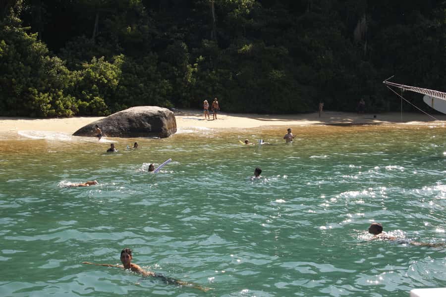 Half-Day Schooner Cruise and Snorkeling in Paraty Bay - Stop 4: Red Beach, fine sands, and more waterfall hype
