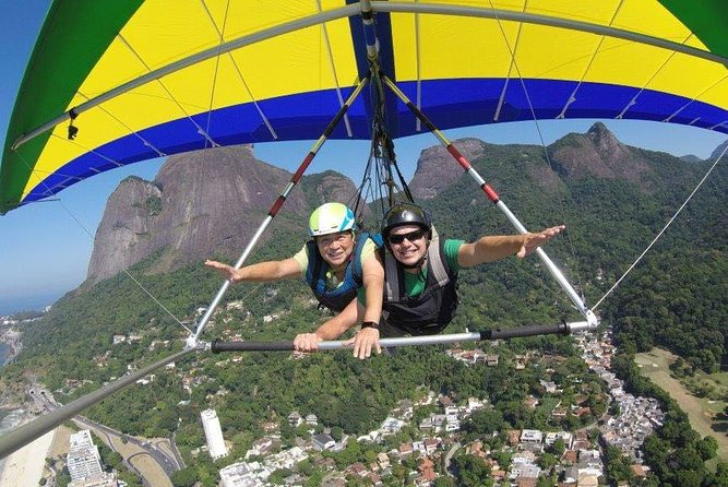 Hang gliding in Rio de Janeiro - Pedra Bonita and Pedra da Gávea: why these stops feel like the main event