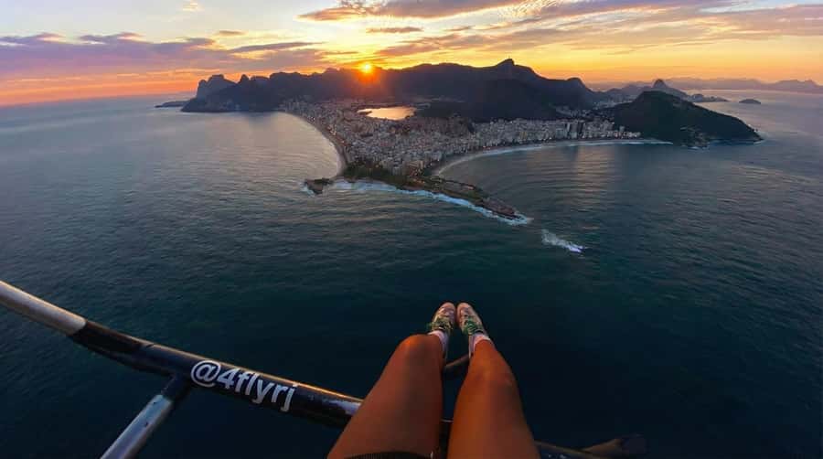 Helicopter flight no doors in Rio de Janeiro - Why a no-doors helicopter flight over Rio feels different