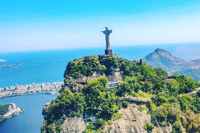 Helicopter tour in Rio de Janeiro - 25 Minutes - Safety and photo setup that actually helps