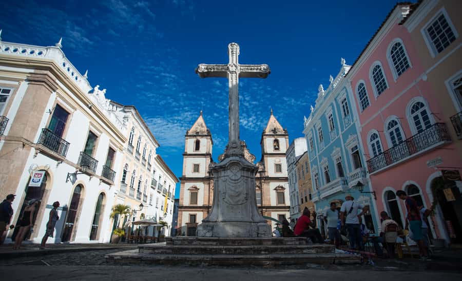 Historic City Tour in Salvador - Pelô perspectives from above, then down into history