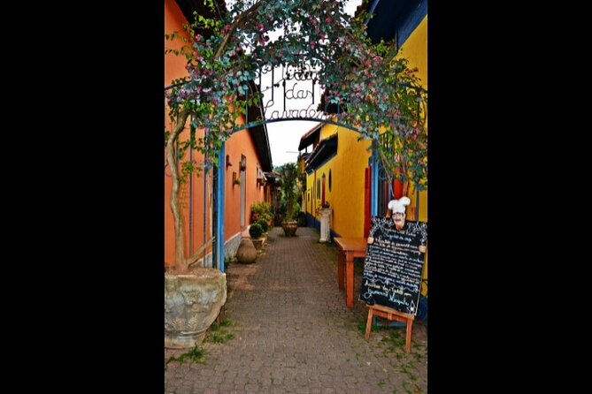 Historical Town Of Embu Das Artes - Art Galleries, Artisan Shops, Handicraft... - H2: Shopping your way through artisan shops and art galleries