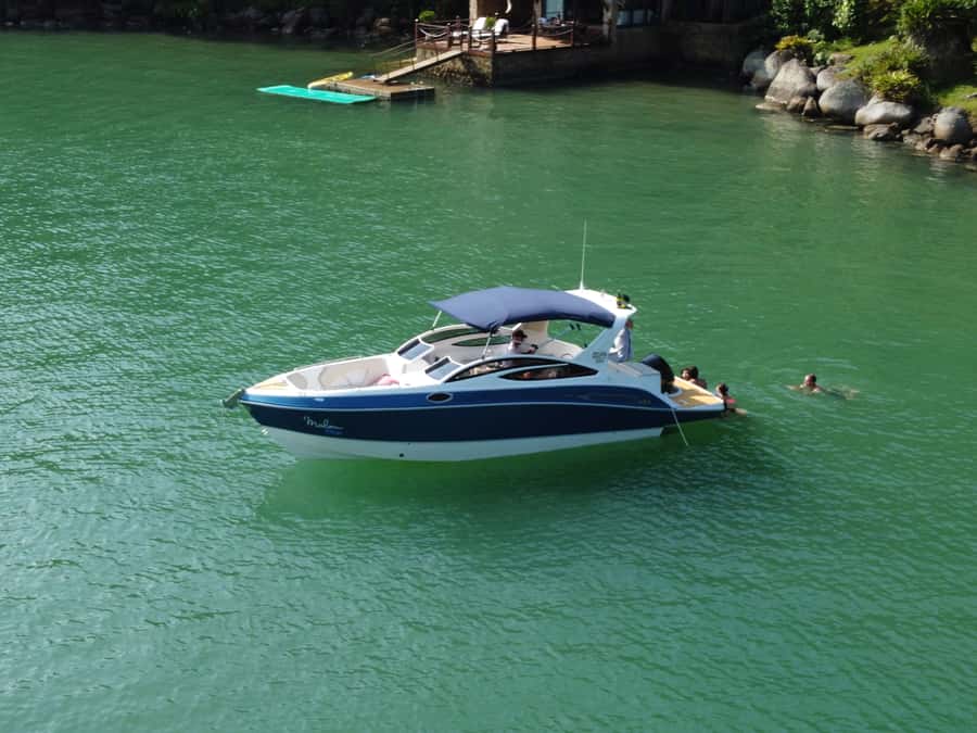 Idyllic Islands Private Speedboat Tour in Paraty - Should you book this Paraty islands private speedboat tour?