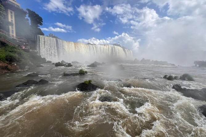 Iguaçu Falls : Brazil and Argentina in 1 day (Private) - Your Private Setup: Guide, Vehicle, and What Included Actually Means