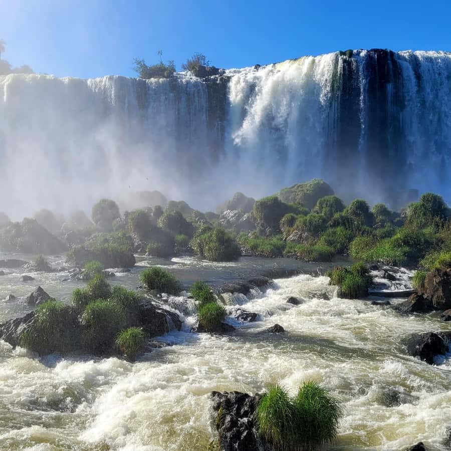 Iguassu Falls: Brazilian Side Private Tour - Weather, spray, and a packing list that actually helps