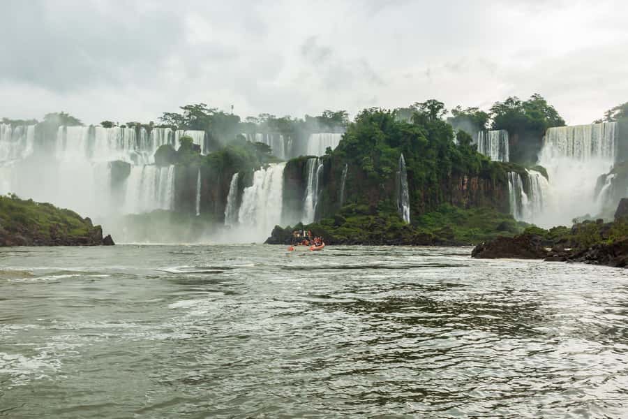 Iguassu Falls: Guided Tour & Macuco Safari on Pontoon Boats - Porto Macuco and the pontoon boat on the Iguassu River
