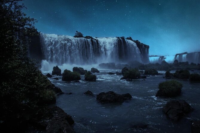 Iguazu Falls: Private Day tour Brasil & Argentina - Guides and transport perks that actually reduce stress