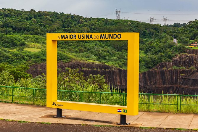 Itaipu Hydroelectric Dam - Tickets Included - Your guide experience: English, Spanish, Portuguese, and staying oriented