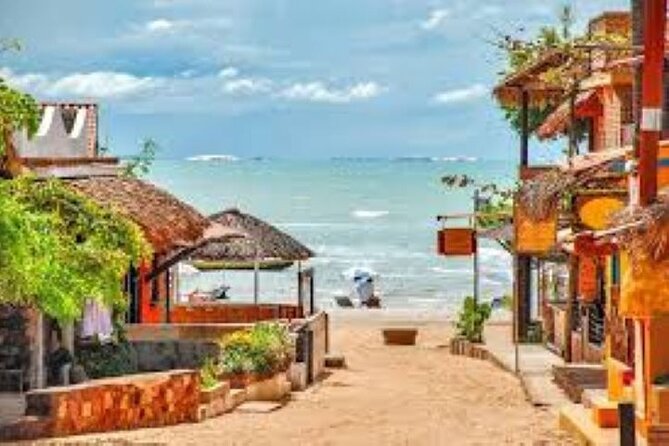Jericoacoara East Paseo and Accommodation with Pool - Lagun Beach for 1.5 hours, with the blue hole box option