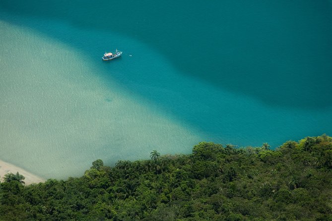 Mamangua Sugarloaf Peak Boat Tour - The private speedboat from Paraty: why you feel fast, not rushed