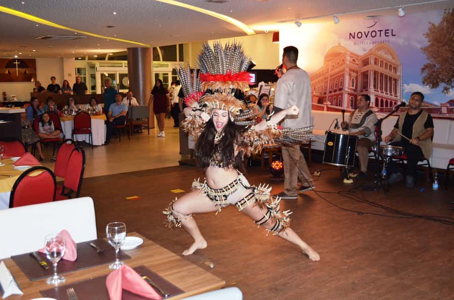 Manaus: Folklore Amazonian Dinner Show - The themed dinner: what you will eat and why it works