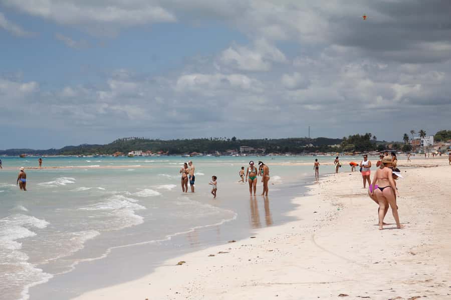 Maragogi Beach and Gales Reef Full-Day Tour from Maceio - Snorkeling And Scuba Options: How To Make The Water Time Count