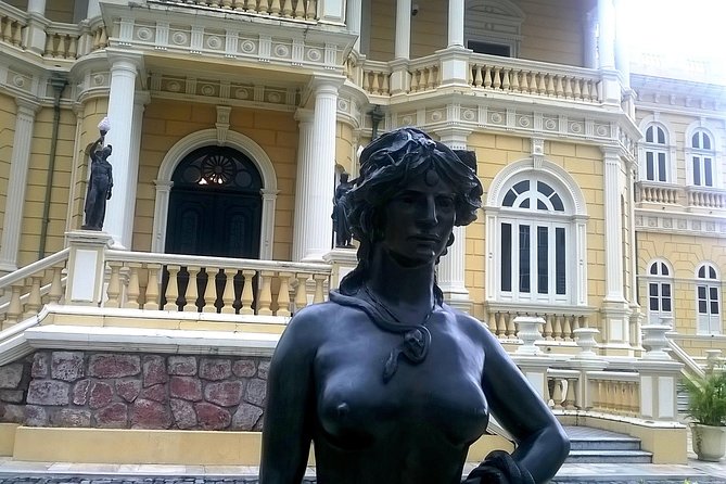 Meeting of the Waters and Amazonas Opera House - Half Day Tour - Teatro Amazonas and the old trade monument, the city’s big stage set