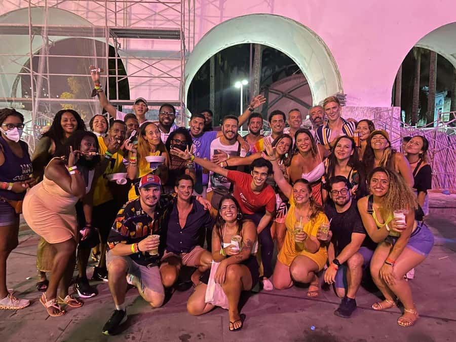 More than a Pub Crawl: An Authentic Night Experience in Rio - Guides, group energy, and the feeling of being looked after