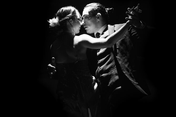Official Entrance: Dinner with Latin American Show at Rafain Steakhouse - Practical tips for a smoother dinner show night in Foz do Iguaçu